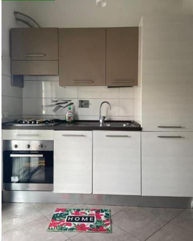 Апартаменти Dolcecasaleogiu Con Parcheggio Coperto Gratuito Vitinia Екстер'єр фото